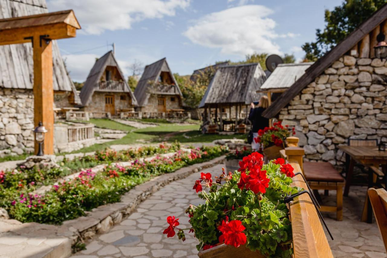 Eco Village Nevidio Poscenje Esterno foto