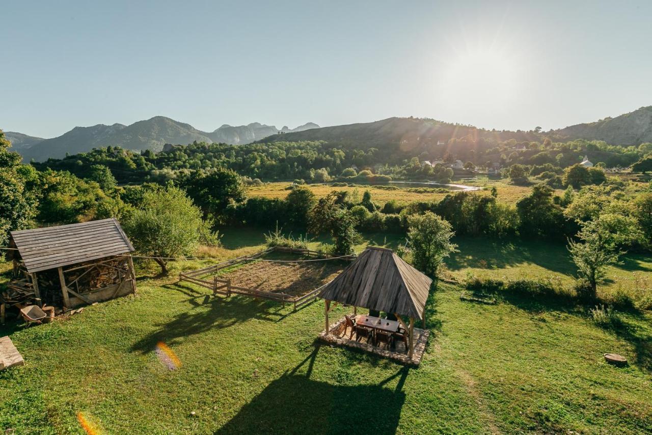 Eco Village Nevidio Poscenje Esterno foto