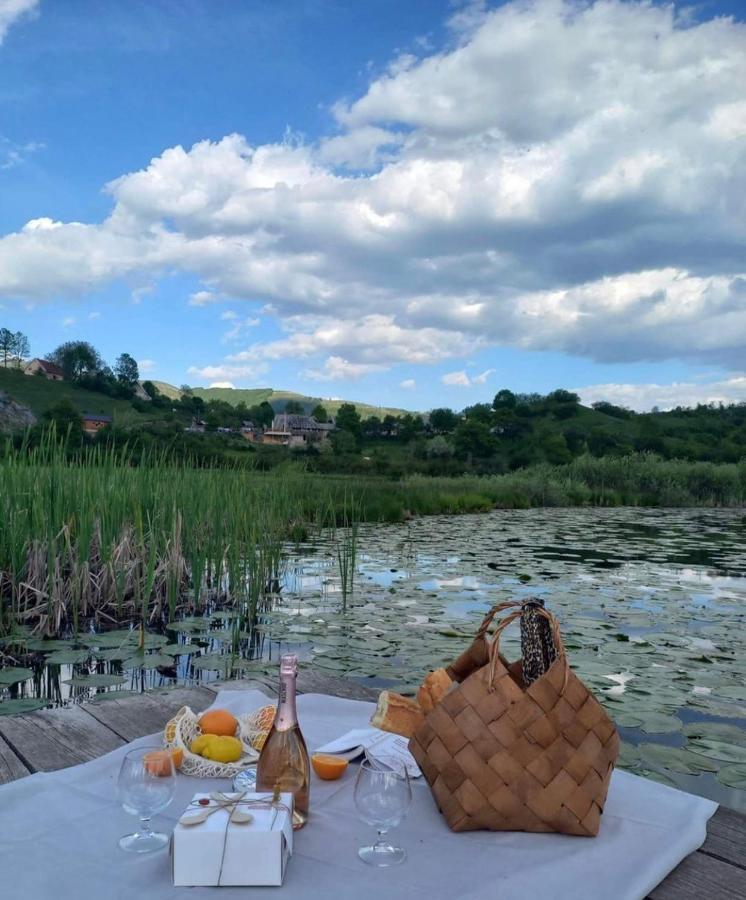 Eco Village Nevidio Poscenje Esterno foto